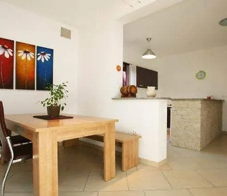 With Pool Adria Διαμέρισμα *