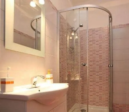 With Pool Adria Apartman Marcana